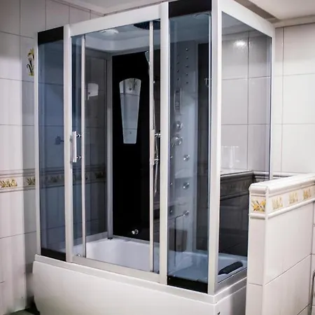 Hubert Varga Gæstehus 3*